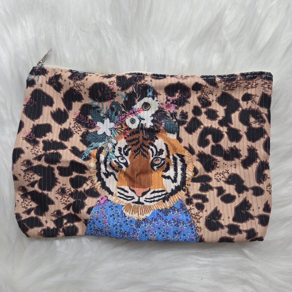Leopard Print/Tiger Zipper Pouch